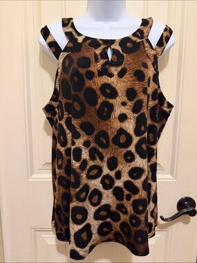 Adele & May - Leopard - Animal Print Sleeveless Cold Shoulder Keyhole Blouse